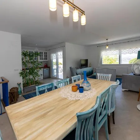 빌라 Pleasant House With Splendid View In The Heart Of Bodrum Bodrum